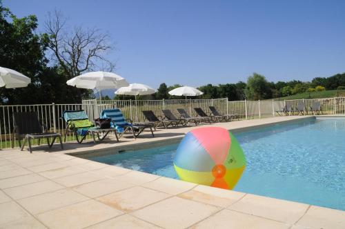 Nemea Appart Hotel Green Side Biot Sophia Antipolis - Accommodation - Biot