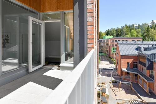Kotimaailma - Kaunis saunallinen kattohuoneisto 10lle, Espoon keskustassa