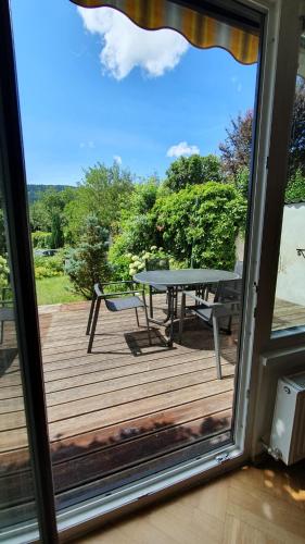 Apartment with Garden View