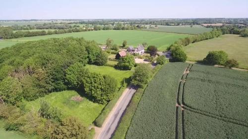 Corner Farm - image 8