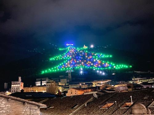  L’ OTTAVA MERAVIGLIA in Gubbio