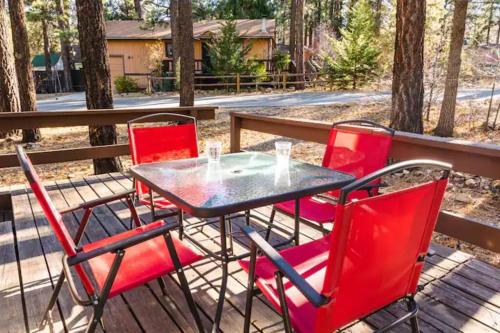 Cottage close to Hiking with Outdoor dining area in Sugarloaf, USA