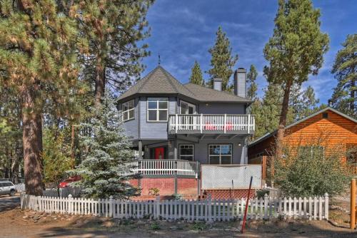 Retreat Big Bear Living w/Hottub /Patio n Balcony