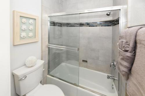 D206 Seaside Serenity