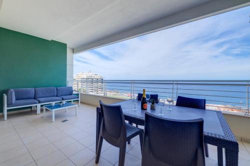 Seafront Apartments Sliema by Buena Vista 5