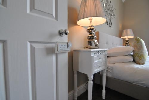 Accommodation Windsor Ltd - Lord Raglan House - image 14