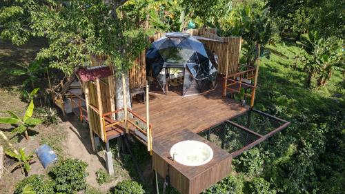 Happy Glamping Quindio - Tipo Domo Traslúcido