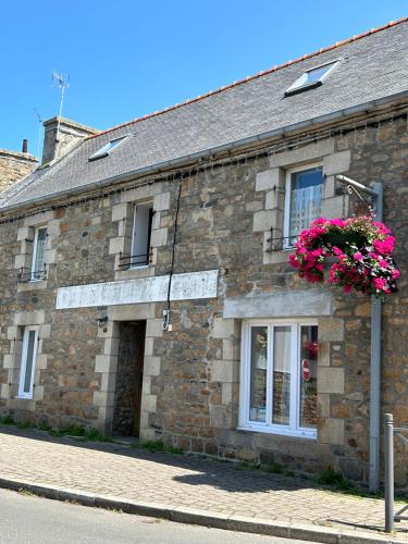 GITE INDEPENDANT en duplex proche mer COTE DE GRANIT ROSE - Location saisonnière - Pleubian