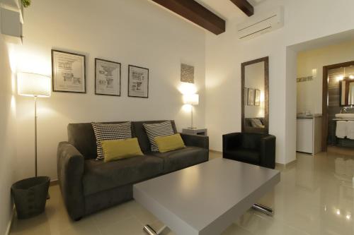 Apartmentos Plaza Nueva - image 6