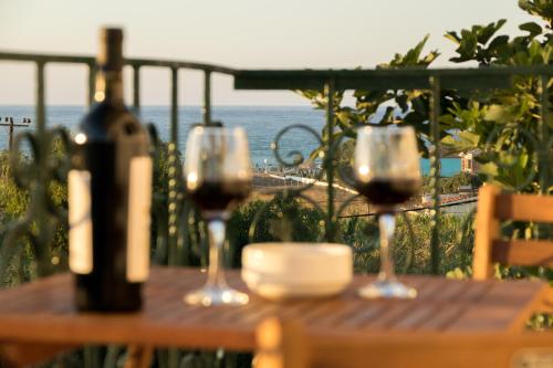View, Searenity Home near Rapaniana Beach
