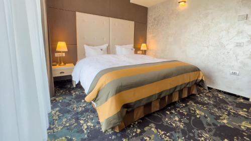Hotel Tolea - Tap to explore photos