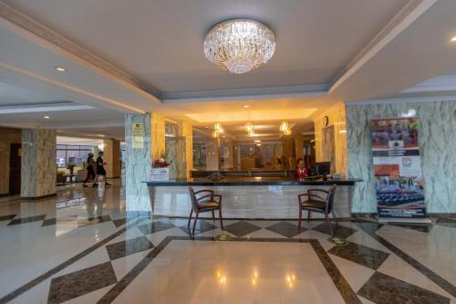 Előcsarnok, The Luke Hotel Cravers Thika in Thika