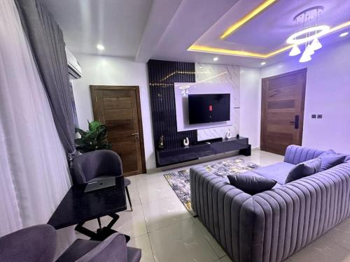 Upscale apartment with swimming pool in Lekki