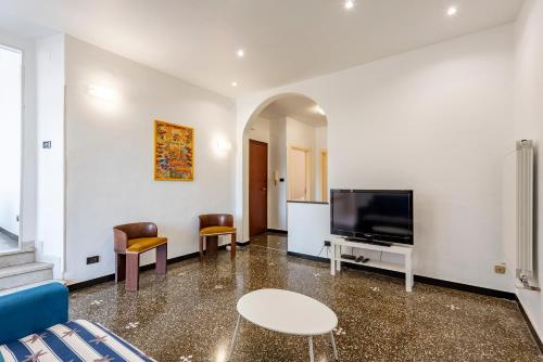 Sunny flat next to the Prince palace, Gênes (photo 11)