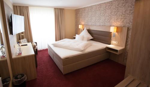 Hotel Restaurant Zur Post Lohfelden Room Type - Comfort Double Room