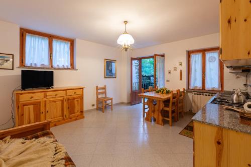 . Maison Bertines I