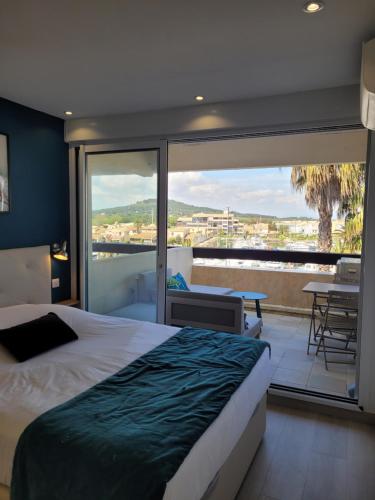 View, Studio Blue Marina Luxe - Port Nature - Village Naturiste in Agde