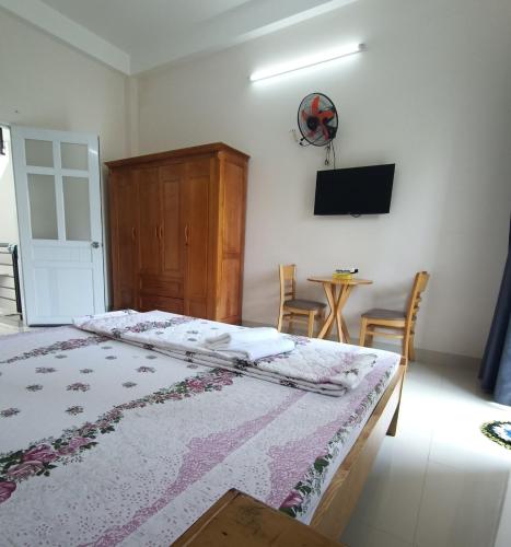 Létesítmények, Nhà nghỉ PHƯƠNG HIỀN (Nha nghi PHUONG HIEN) in Thang Nhat