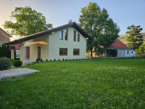 B&B Livno - Apartman Marin - Bed and Breakfast Livno