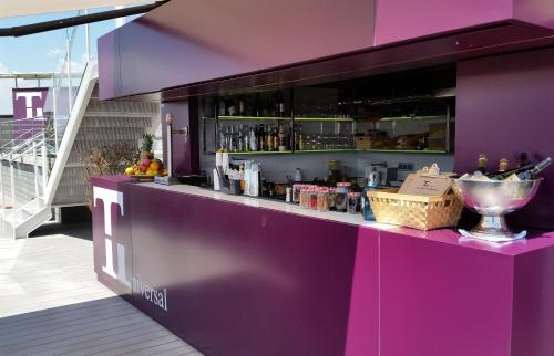 Hotel Barcelona Universal - image 14