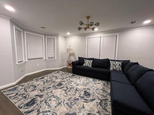 Single family Home ONLY long term booking of 28 days or longer in Boston, USA