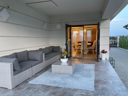 Dotări, Class Luxury Residence in Satu Mare