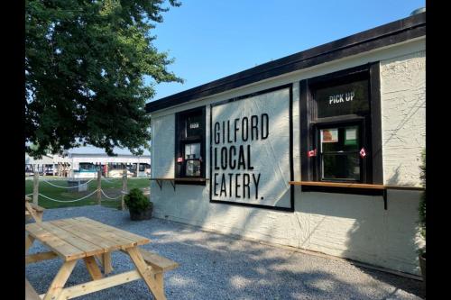 Gilford Beach Apartment in Innisfil (ON)