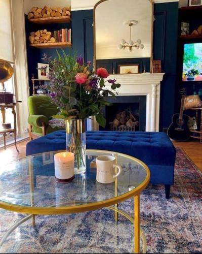 Gorgeous Grade II Listed Georgian House - Leafy Square Views - Central London, Londyn (zdjęcie 3)