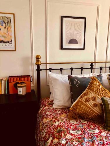 Gorgeous Grade II Listed Georgian House - Leafy Square Views - Central London, Londyn (zdjęcie 8)