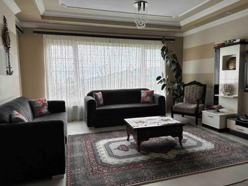 Aydın Villa Bengisu/Trabzon. Şehir merkezinde.