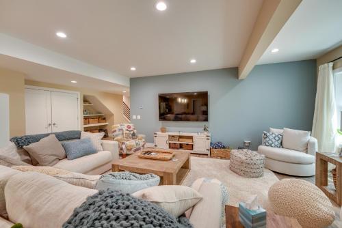 Dock & Yard Games: Lakefront Michigan Getaway! in Branch Township (MI)