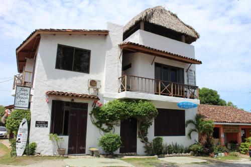 Exterior view, san carlos beach inn in San Carlos