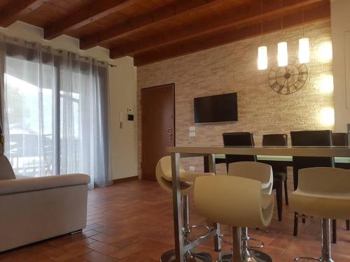 Copelia - Pool and Elegance in Paratico