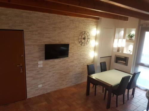 Copelia - Pool and Elegance in Paratico