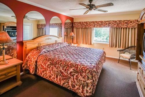 Sand Pebble Resort – Treasure Island, FL