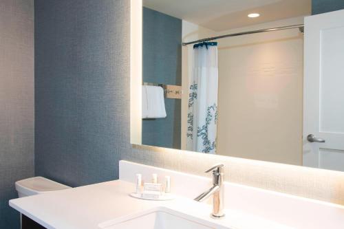 Residence Inn by Marriott Ann Arbor Downtown - image 6