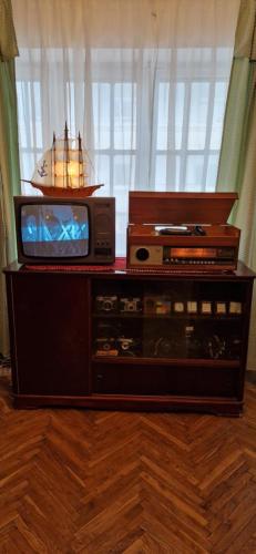 Domum - The Comunist Apartment 5
