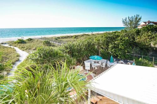 Sand Pebble Resort 2