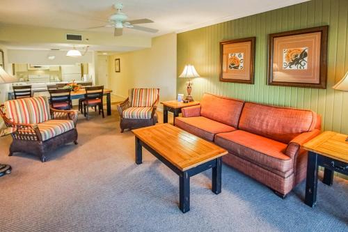 Sand Pebble Resort 5