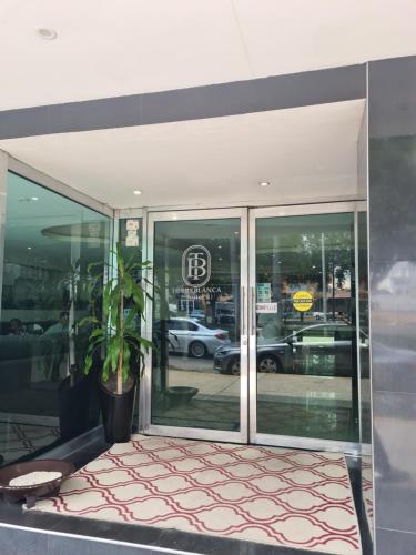 ทางเข้า, Hotel TorreBlanca in กูเลียกาน