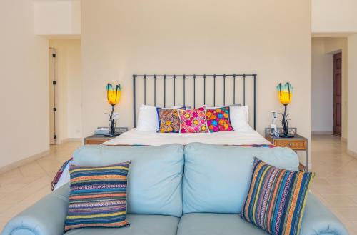 Villa Solnordal with Panoramic Pacific View in Cabo San Lucas, Mexico