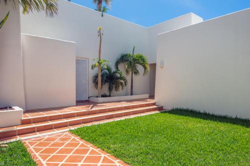 Villa Solnordal with Panoramic Pacific View in Cabo San Lucas, Mexico