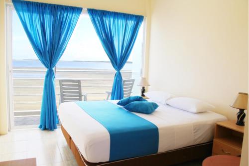 . Hotel Crucero