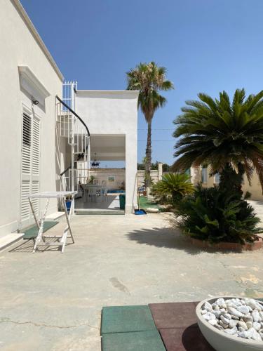 Villa Giardini Fioriti in Mazara del Vallo