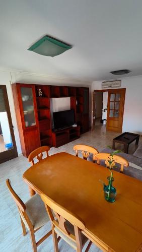 Encantador Apartamento de 3 Habitaciones, Terraza y Azotea en el Centro de San Javier