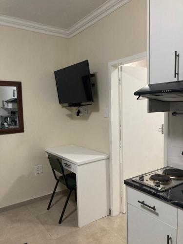 Facilities, Edenvale corner in Edenvale