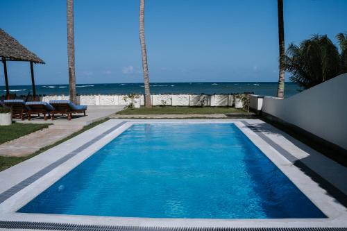 Oasys House - Beautiful Private Beach Front Home, Msambweni (Foto 5)