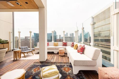 Bar/lounge, Hotel Swexan in Uptown