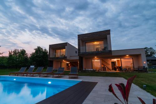 Pemandangan luar, Iris Croatica J - deluxe apartment with shared pool, awarded BEST APARTMENT IN CROATIA 2024 in Oroslavje