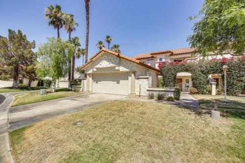 Palm Desert Townhome with Pool Access and Golf Course! in Palm Desert, USA